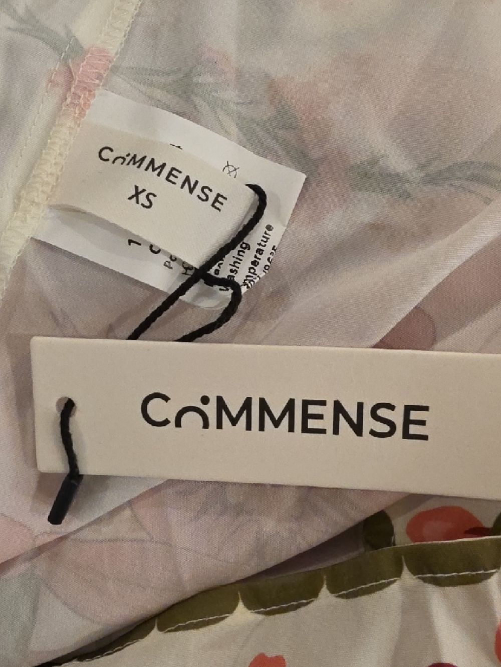 Commense Cream Maxi Dress with Pink Floral Print size XS new with tags - Picture 10 of 12